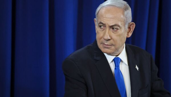 نتانیاهو مدعی شد: این ادعا که آمریکا نگذاشت کار حکومت ایران را تمام کنیم صحت ندارد/ سرنگونی حکومت ایران، هرگز بخشی از اهداف اسرائیل نبوده است