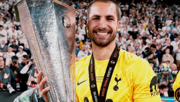 خداحافظی دروازه‌بان لیگ برتری در ۲۶ سالگی!