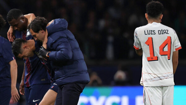 تصاویر بدترین حادثه هفته چهارم لیگ قهرمانان اروپا؛ اشرف تا آستانه غش رفت!