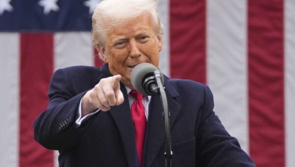 ری‌برندینگ؛ ابزار جدید ترامپ از اپستین تا ونزوئلا