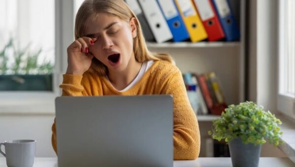 اتفاقات عجیبی که با هر خمیازه در بدن ما رخ می‌دهد