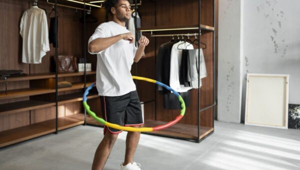 ورزشی سرگرم‌کننده که تناسب اندام را پس از ۶۰ سالگی تقویت می‌کند