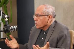 ببینید  دیپلمات اسبق ایران در نیویورک: رابطه‌مان با شرق هم به جایی نمی‌رسد؛ چین و روسیه…
