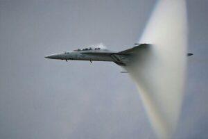 ببینید  جنگنده‌های ناشناس در آسمان میسان عراق دوباره دیده شدند