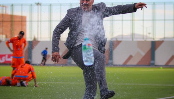 ببینید  انتشار تصاویر کتک زدن خبرنگار توسط محمود فکری با دوربین مداربسته توسط فردوسی‌پور