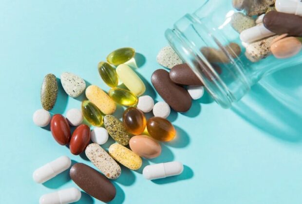 نگذارید این قرص‌ها در گلو گیر کنند/ راه‌های جلوگیری از گیر کردن قرص در گلو  