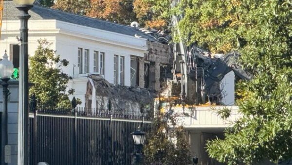 دستور کاخ سفید به نیروهای نظامی آمریکا برای تمرکز بر «قرنطینه» ونزوئلا