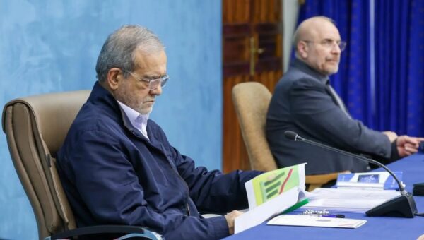 اعتراف روزنامه نزدیک به قالیباف به نقش او در کنارگذاشتن برخی وزرا قبل از استیضاح