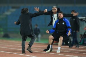 عکس  وریا غفوری از یورگن کلوپ تقلید می‌کند!
