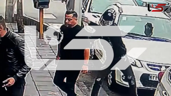 ببینید  لحظه زنجیرقاپی سارقان موتورسوار در کمتر از چند ثانیه!