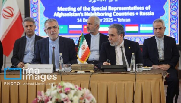 عراقچی: آینده مشترک منطقه ما با آینده افغانستان پیوند خورده است/ تصمیم‌گیری‌های فرامنطقه‌ای منجر به ثبات در هیچ کشوری نمی‌شود