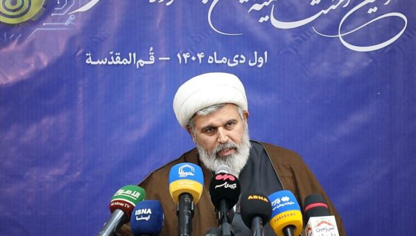 قم میزبان اختتامیه دهمین جشنواره هنرهای آسمانی