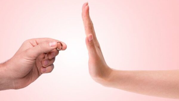 مجرد ماندن یا ازدواج کردن؛ تصمیمی که زندگی شما را می‌سازد