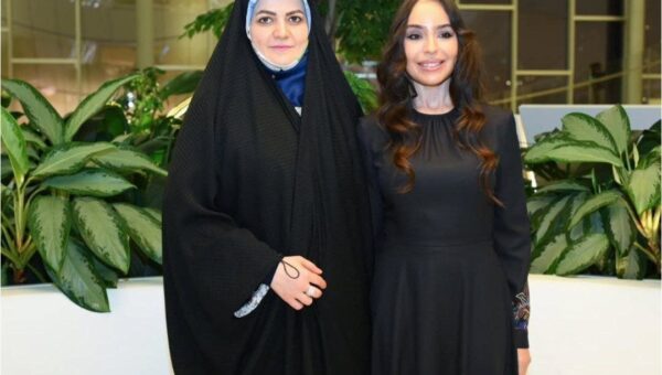 عکس  اسم دختر پزشکیان در سفر به باکو تغییر کرد؛ زهرا به چه نامی تغییر کرد؟!