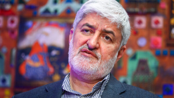 ببینید  علی مطهری: با آقای لاریجانی نسبت فامیلی داریم اما…