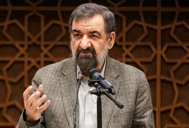 محسن رضایی: امارات با پول ایران ساخته شد/ یک گروه مشکوک وجود دارد که به سفارت عربستان سعودی در منطقه حمله کرده است