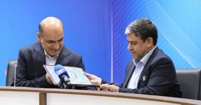 امضای تفاهم نامه تردد خودروهای مناطق آزاد اردبیل و گیلان