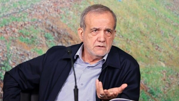 پزشکیان: برج‌های فناوری و نوآوری برای حفظ نخبگان ساخته می‌شود/ هوش مصنوعی می‌تواند عدالت سلامت را محقق کند
