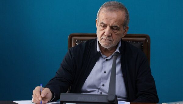 ببینید   پزشکیان: دشمن باید خواب این را ببیند که ما در برابر تجاوز آن‌ها کوتاه بیاییم