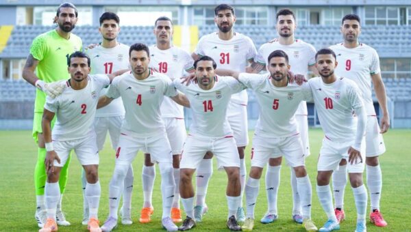 عکس  پرواز تیم ملی به سوی جام جهانی