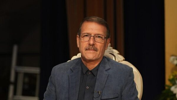 خیلی‌ها مدعی «شعر آیینی‌» شده‌اند!