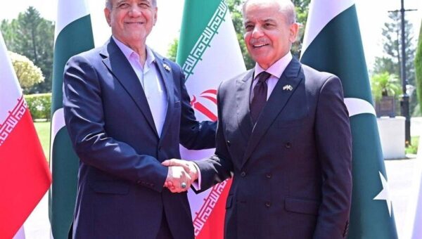 ببینید  پزشکیان: ما هیچ‌گاه و با هیچ‌کس درباره توان دفاعی‌مان مذاکره نخواهیم کرد