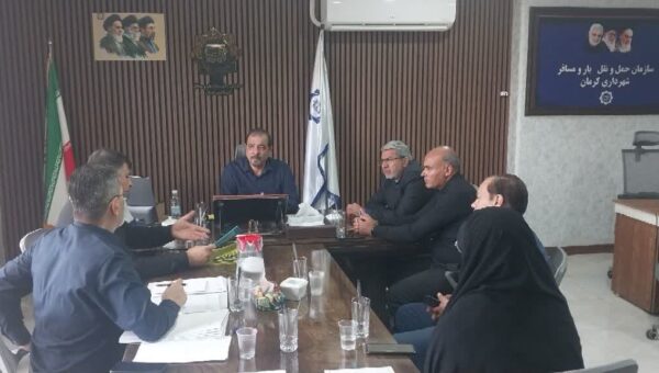 ارزیابی عملکرد شرکت‌های حمل‌ونقل دانش‌آموزی کرمان و برنامه‌ریزی برای سال تحصیلی جدید