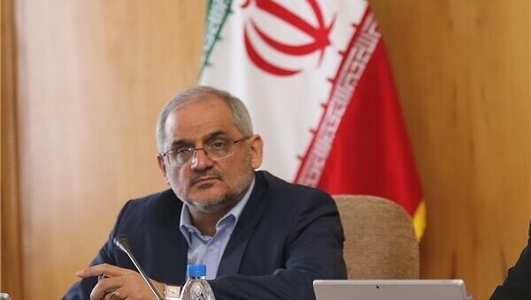واکنش رئیس دفتر پزشکیان به محاصره دریایی توسط آمریکا/ دولت با تمام توان از نیروهای مسلح حمایت می‌کند/ معیشت مردم هم اولویت دولت است
