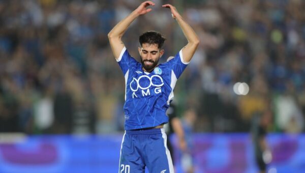 دستمزد 2 ستاره استقلال برای تمدید مشخص شد