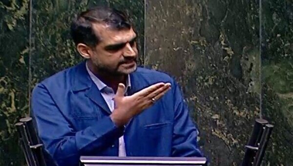 نماینده تندرو: حذف شدن من از هیات رئیسه کمیسیون عمران لطمه به اعتبار کمیسیون است!