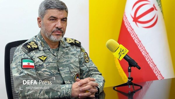 هشدار سخنگوی ارتش به آمریکا: توانمندی‌های ایران هنوز رونمایی نشده است / منتظر شگفتانه باشید