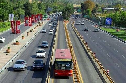 ببینید  جزئیات حادثهٔ اتوبوس فراری در خیابان ولیعصر(عج)
