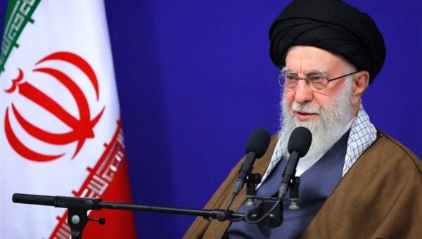 چرا غرب از آیت‌الله خامنه‌ای می‌هراسید؟