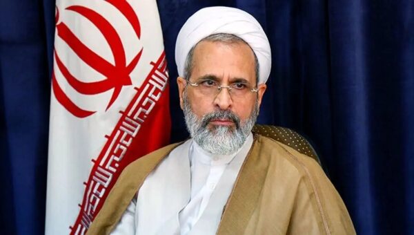 آیت‌الله اعرافی: رهبری امامِ شهید مبتنی بر خرد ناب و قدرت تولید فکر بود/ دنیا و آخرت‌مان در گرو وحدت و پیروی از رهبری آیت‌الله سیدمجتبی خامنه‌ای است