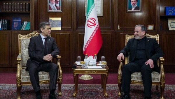 دیدار دبیرکل سازمان همکاری‌ شانگهای با وزیر امور خارجه