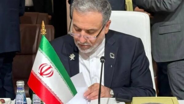 عراقچی: ما منصف‌تریم؛ ۲۰ درصد خیلی زیاد است