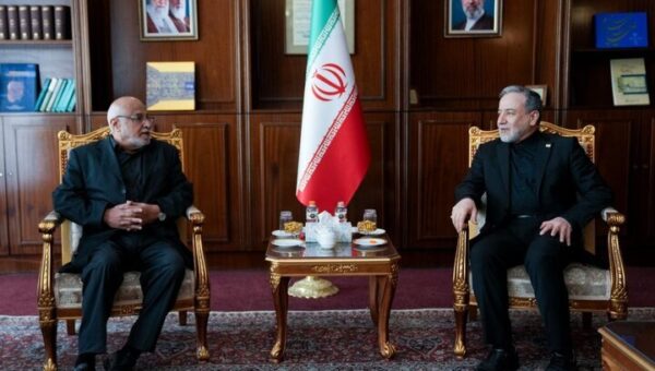 تأکید عراقچی بر ضرورت پایان تجاوزات رژیم صهیونیستی و خروج اشغالگران از لبنان