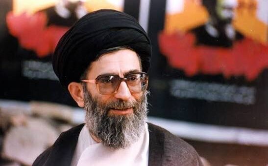 عکس  قابی تاریخی از رجایی، رفسنجانی و رهبر شهید انقلاب در شورای عالی دفاع