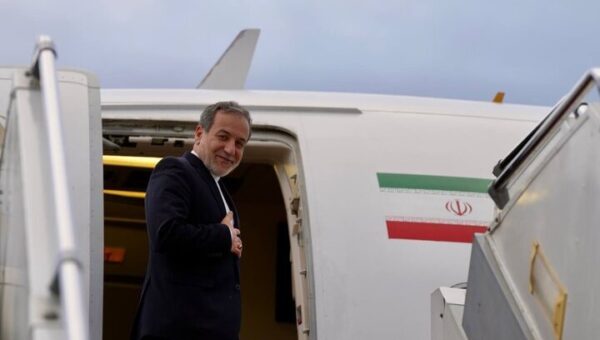 عراقچی به تهران بازگشت