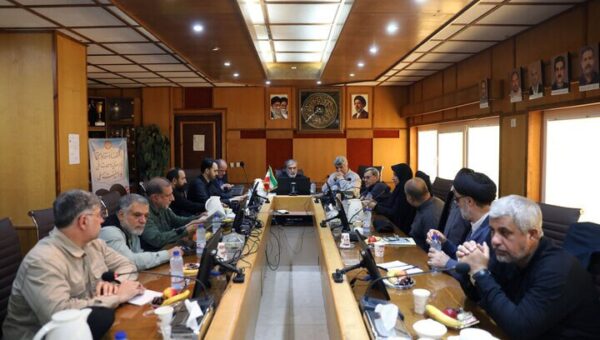 نشست مهم اعضای کمیسیون امنیت ملی با فرمانده قرارگاه مدینه منوره درباره وضعیت استقرار نیروهای آمریکایی/ ماجرا چیست؟ + جزئیات