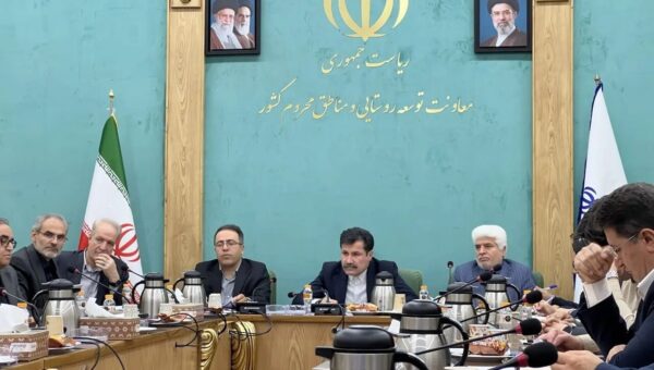 فراکسیون امید بعد از اتمام مجلس دهم چه فعالیت‌هایی داشته است؟/ جزئیات جلسه امیدی‌ها با معاون پزشکیان و درخواست از دولت: به توافق ۱۴ بندی پایبند بمانید