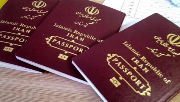 عکس | عکس | نوشته جالب در یک مکانیکی؛ چک‌لیست گذرنامه انسان!