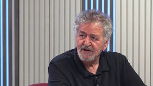 امیر عابدینی: هرچه دستمزد و پاداش به بازیکنان و مربیان فوتبال داده اید به صورت شفاف منتشر کنید