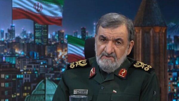 ببینید | محسن رضایی: تا آخرین قطره خون‌مان از کشور در برابر هر آشوبی دفاع خواهیم کرد