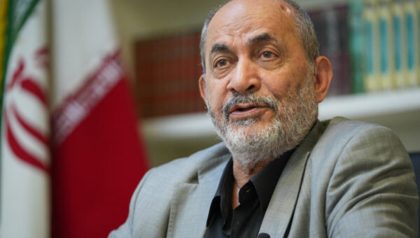 رفیقدوست: عوامل دشمن از جلسات روز ۹ اسفند اطلاع داشتند/برای من این سوال باقی است که چرا رهبر شهید جای خود را عوض نکردند؛ شاید از شوق شهادت…