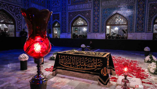 واکنش روابط عمومی حرم امام رضا(ع) به ماجرای جلوگیری از شعار «مرگ بر آمریکا» در رواق دارالذکر