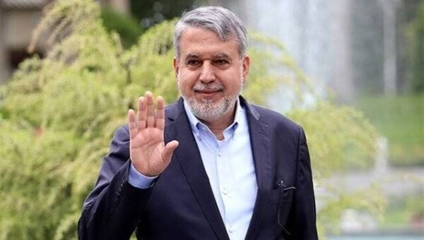 وزیر میراث فرهنگی از تلاش های استاندار اردبیل برای رونق صنعت گردشگری قدردانی کرد