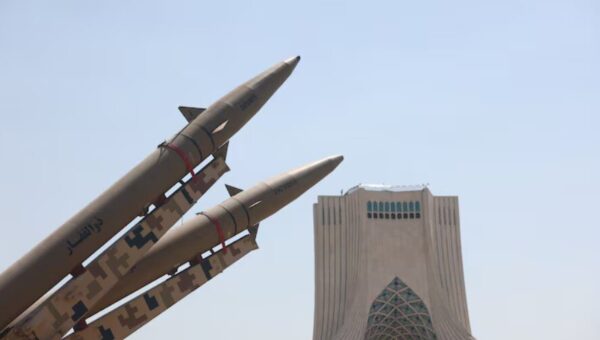 رویترز پشت پرده توقف جنگ را افشا کرد: تهران به کشورهای خلیج فارس هشدار داد که اگر آمریکا حمله کند….