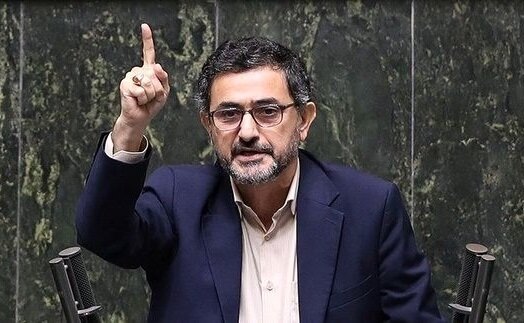 انتقاد از فراخوان تجمع در برابر وزارت اقتصاد و پیشنهاد لغو غنی سازی به منظور حفظ جان رهبرانقلاب