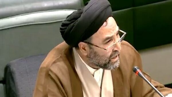 نماینده مجلس: جمعیت جانفدایان کشور به ۳۱ میلیون نفر رسید/ حفظ تنگه هرمز تحریم ها را بی اثر کرد